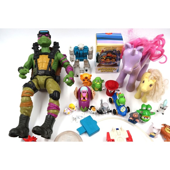 Random Figure Lot #1 - Picture 4 of 13